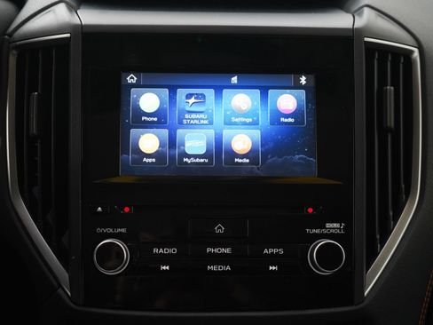 Used 2020 Subaru Crosstrek 2.0i Premium image 18