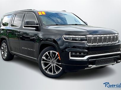 New 2024 Jeep Grand Wagoneer Series III w/ HD Trailer Tow Package