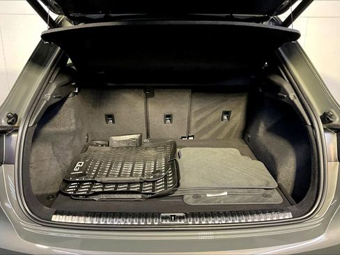 Used 2022 Audi Q3 2.0T Premium image 35