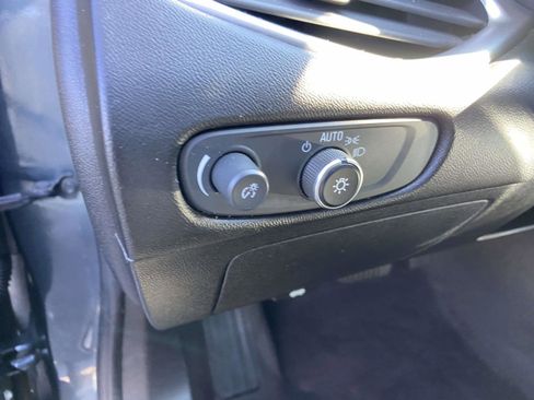 Used 2020 Chevrolet Malibu LS image 7