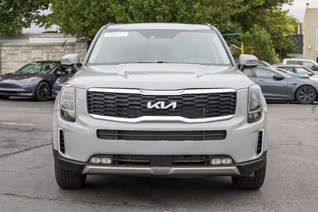 Used 2022 Kia Telluride SX w/ SX Prestige Package AWD/4WD image 13