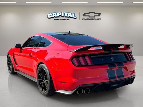 Used 2020 Ford Mustang Shelby GT350 w/ Technology Package image 4