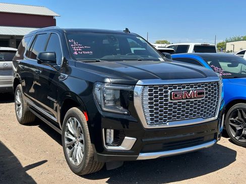 Used 2021 GMC Yukon Denali AWD/4WD image 2