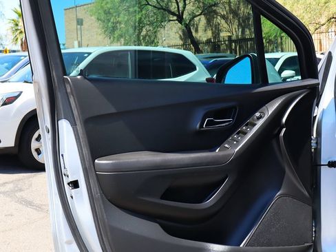 Used 2020 Chevrolet Trax LS w/ Tint and Cruise Package FWD image 36
