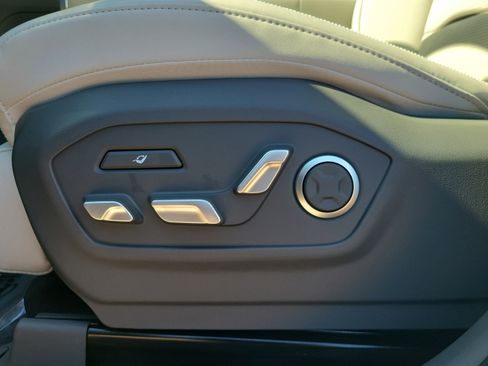 New 2026 Hyundai Santa Fe Calligraphy FWD image 9