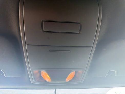 Used 2017 Dodge Grand Caravan SE FWD image 26