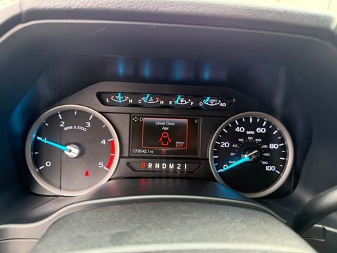 Used 2019 Ford F350 XLT image 23