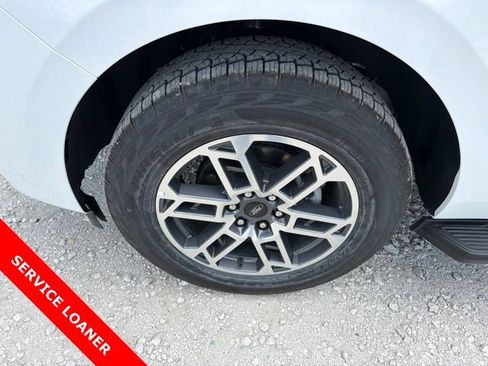 New 2026 Ford Expedition Max Active AWD/4WD image 13