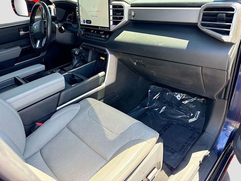 Used 2022 Toyota Tundra Limited w/ TRD Off-Road Package AWD/4WD image 12