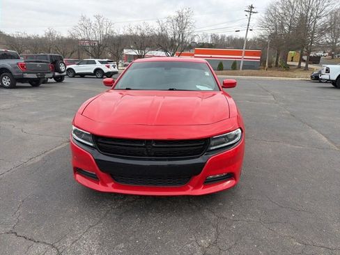 Used 2018 Dodge Charger R/T w/ Plus Group image 3