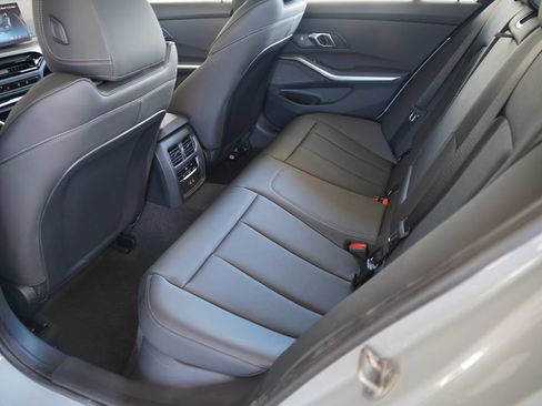 New 2026 BMW 330i Sedan w/ M Sport Package RWD image 19