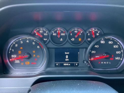 Used 2021 Chevrolet Silverado 1500 Custom image 7