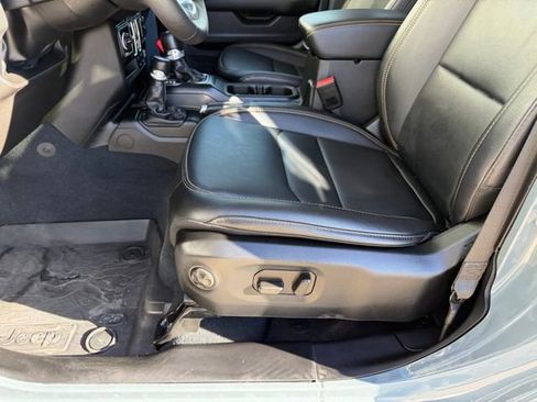 Used 2024 Jeep Wrangler Sahara w/ Technology Group image 18