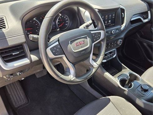 Certified 2024 GMC Terrain SLE AWD/4WD image 11