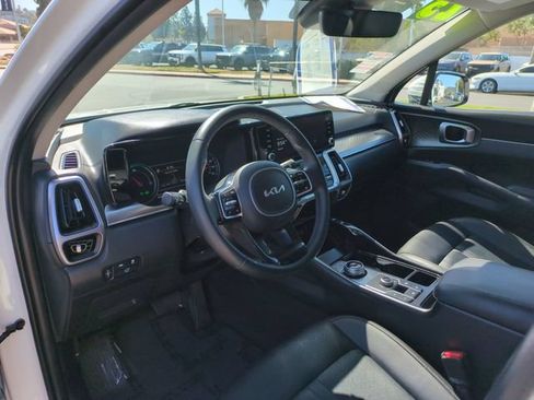 Certified 2023 Kia Sorento EX AWD/4WD image 14