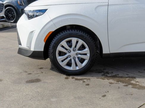 Certified 2023 Kia Soul LX image 25