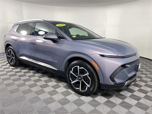 Used 2024 Chevrolet Equinox EV LT image 11