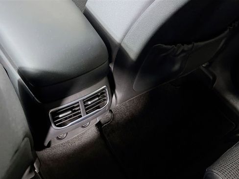 Certified 2022 Hyundai Santa Fe SEL w/ Convenience Package image 23