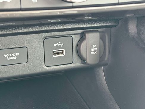 Used 2024 Acura Integra FWD image 25
