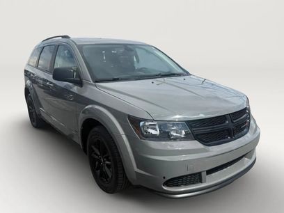 Used 2020 Dodge Journey SE w/ Blacktop Package