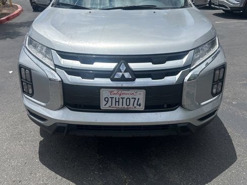 Used 2025 Mitsubishi Outlander Sport SE AWD/4WD image 4