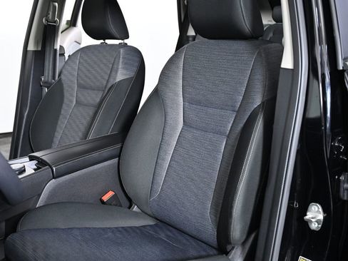 Used 2023 Nissan Rogue SV image 24