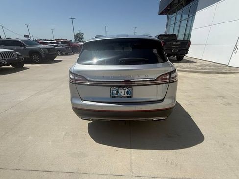 Used 2020 Lincoln Nautilus Reserve w/ Equipment Group 201A FWD image 4