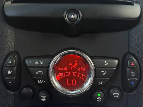 Used 2011 MINI Cooper S FWD image 35