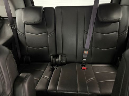 Used 2017 Cadillac Escalade Luxury AWD/4WD image 62