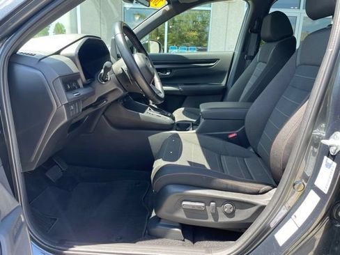 Used 2025 Honda CR-V Sport image 15