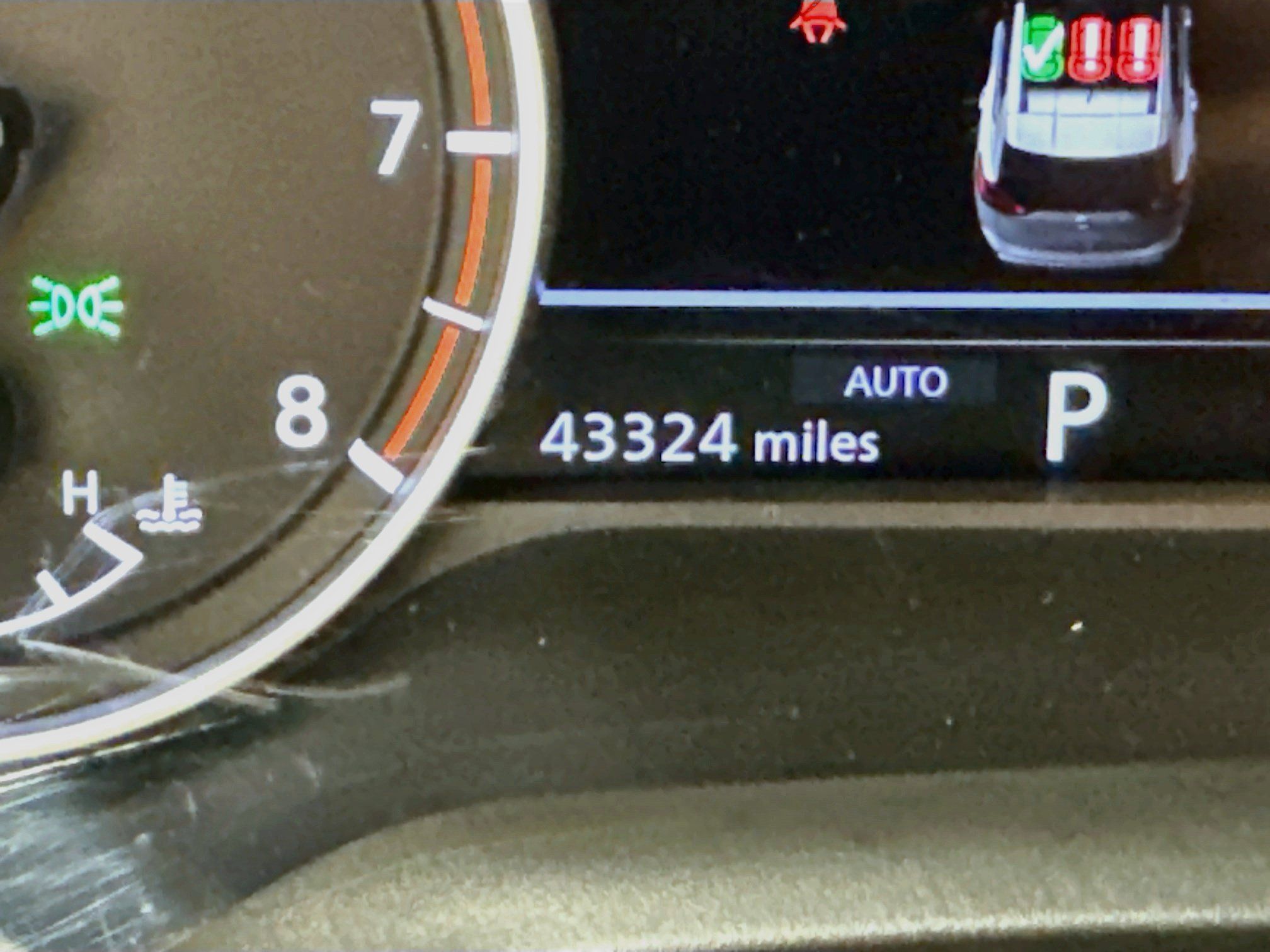 Used 2025 Nissan Rogue SV AWD/4WD image 19