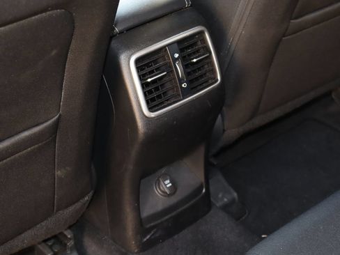 Used 2019 Kia Sportage LX FWD image 17