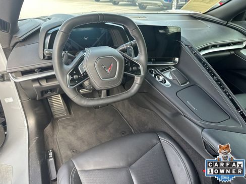 Used 2025 Chevrolet Corvette Stingray Coupe w/ Z51 Performance Package image 19