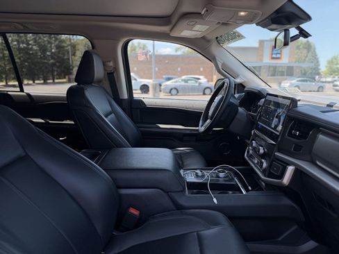 Used 2024 Ford Expedition Max XLT AWD/4WD image 11