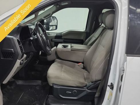 Used 2018 Ford F150 XLT w/ Equipment Group 301A Mid AWD/4WD image 9