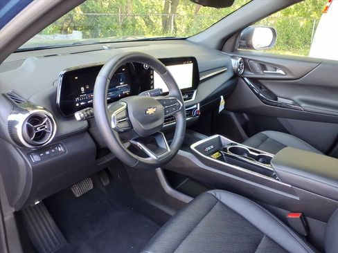 Certified 2025 Chevrolet Equinox LT w/ Convenience Package II AWD/4WD image 11