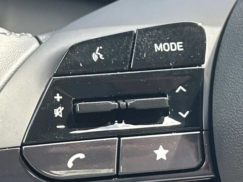 New 2026 Hyundai Elantra SEL Sport Premium FWD image 27
