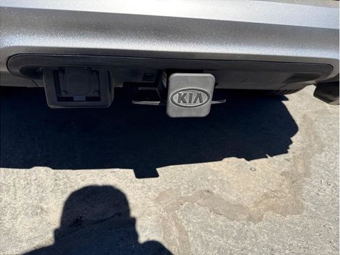 Used 2021 Kia Telluride SX w/ Towing Package FWD image 16