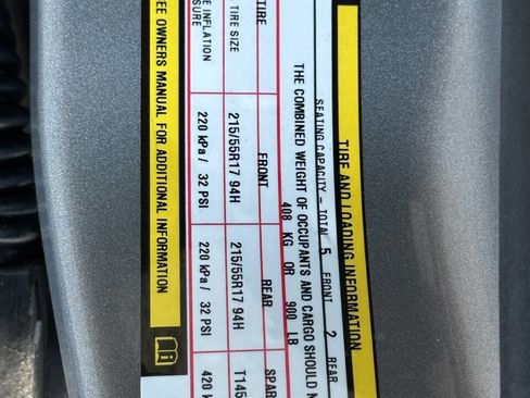 Used 2016 Chrysler 200 Limited image 12