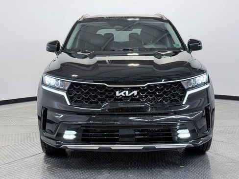 Used 2023 Kia Sorento EX image 2