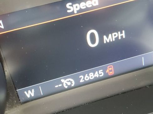 Used 2021 Buick Encore GX Essence image 12