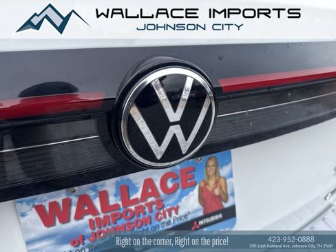New 2026 Volkswagen Taos S image 7