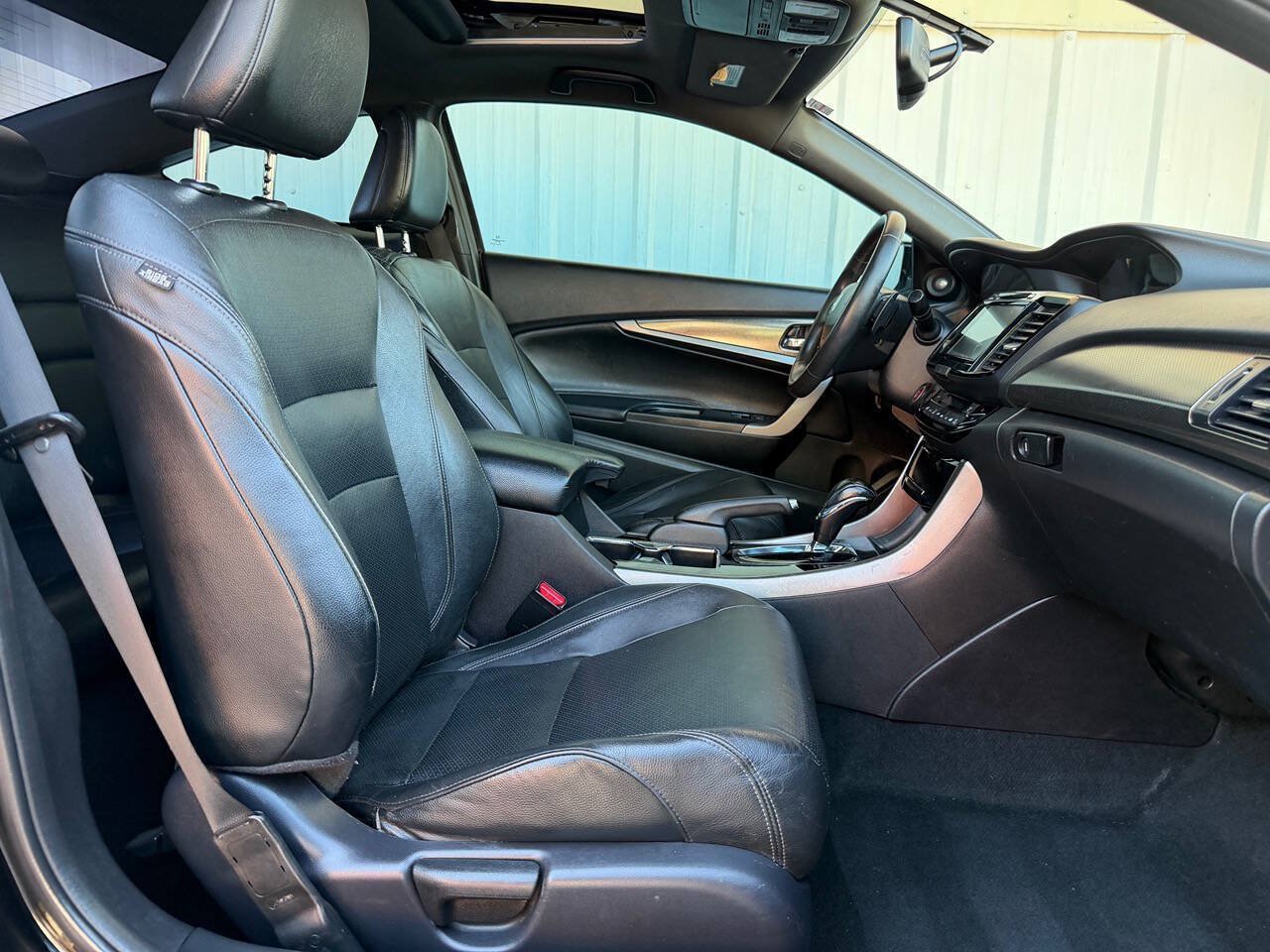 Used 2016 Honda Accord EX-L image 16