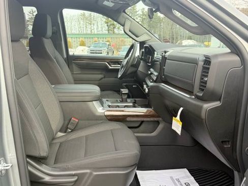 New 2026 GMC Sierra 1500 Elevation w/ Preferred Package image 3