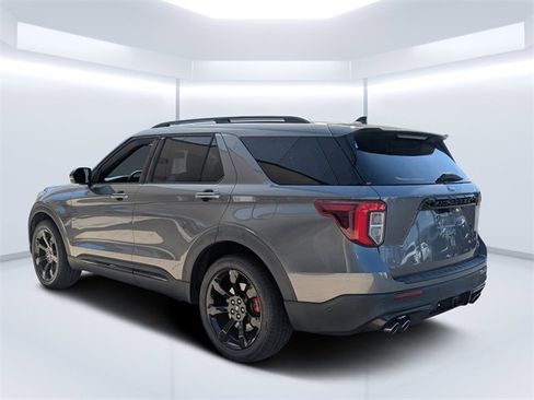 Used 2021 Ford Explorer ST w/ Equipment Group 401A image 5