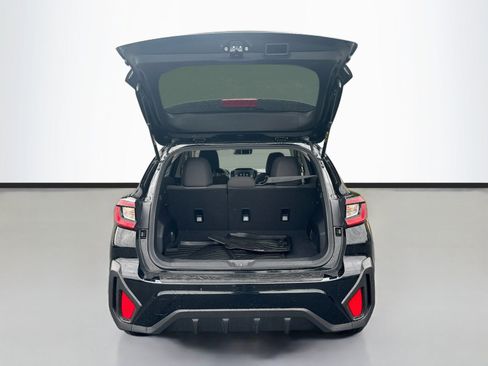 Used 2024 Subaru Crosstrek 2.0i w/ Crosstrek Mirror Package AWD/4WD image 26