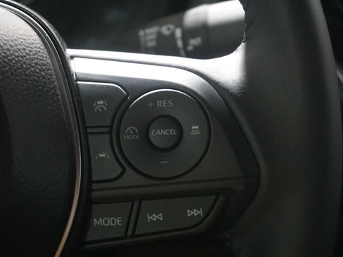 Used 2024 Toyota Corolla SE image 21