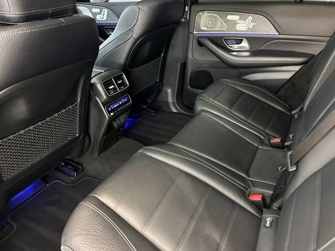 Used 2021 Mercedes-Benz GLE 580 4MATIC image 27