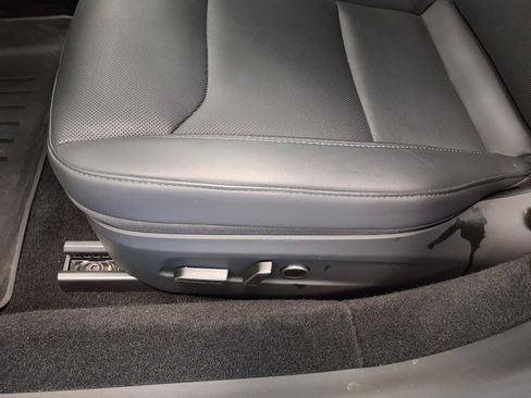 Used 2025 Tesla Model 3 Long Range RWD image 22