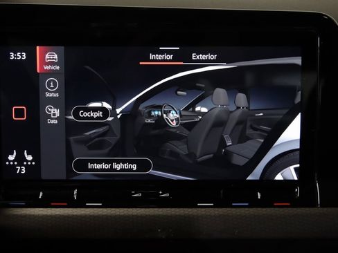 Used 2022 Volkswagen GTI SE image 39